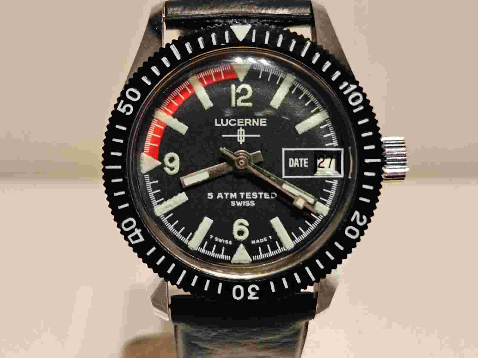 VINTAGE NOS RARE DIVER STYLE 33mm HAND WIND UP MEN'S LADIES WATCH "LUCERNE'"