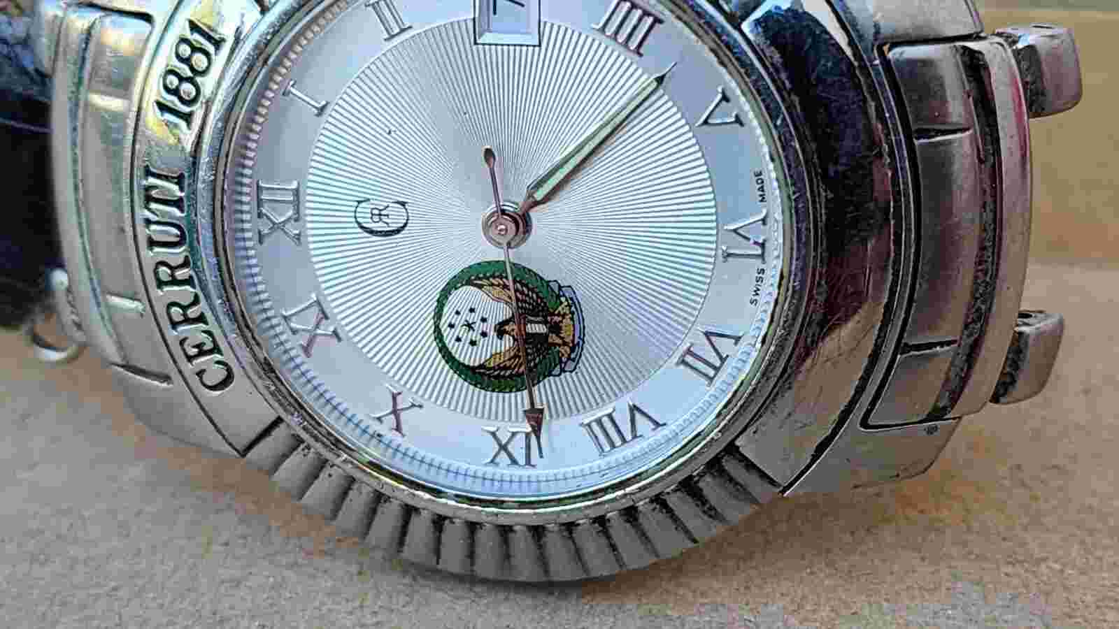 Rare Cerruti UAE  🇦🇪 EMIRATES LOGO QUARTZ MEN'S WATCH