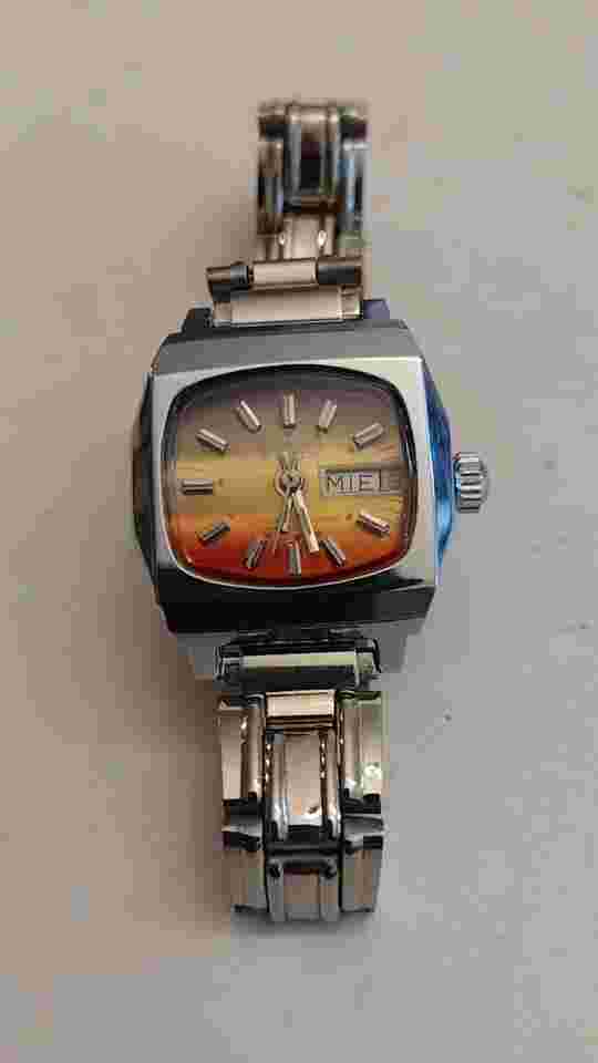 Working Vintage Grand Prix 21 Jewels Mechanical Watch