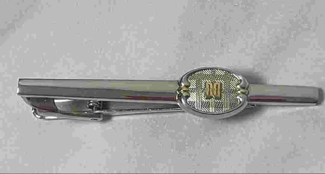 DAKS Tie Pin & Cufflinks Set Silver Box Sterling Silver 2.7cm