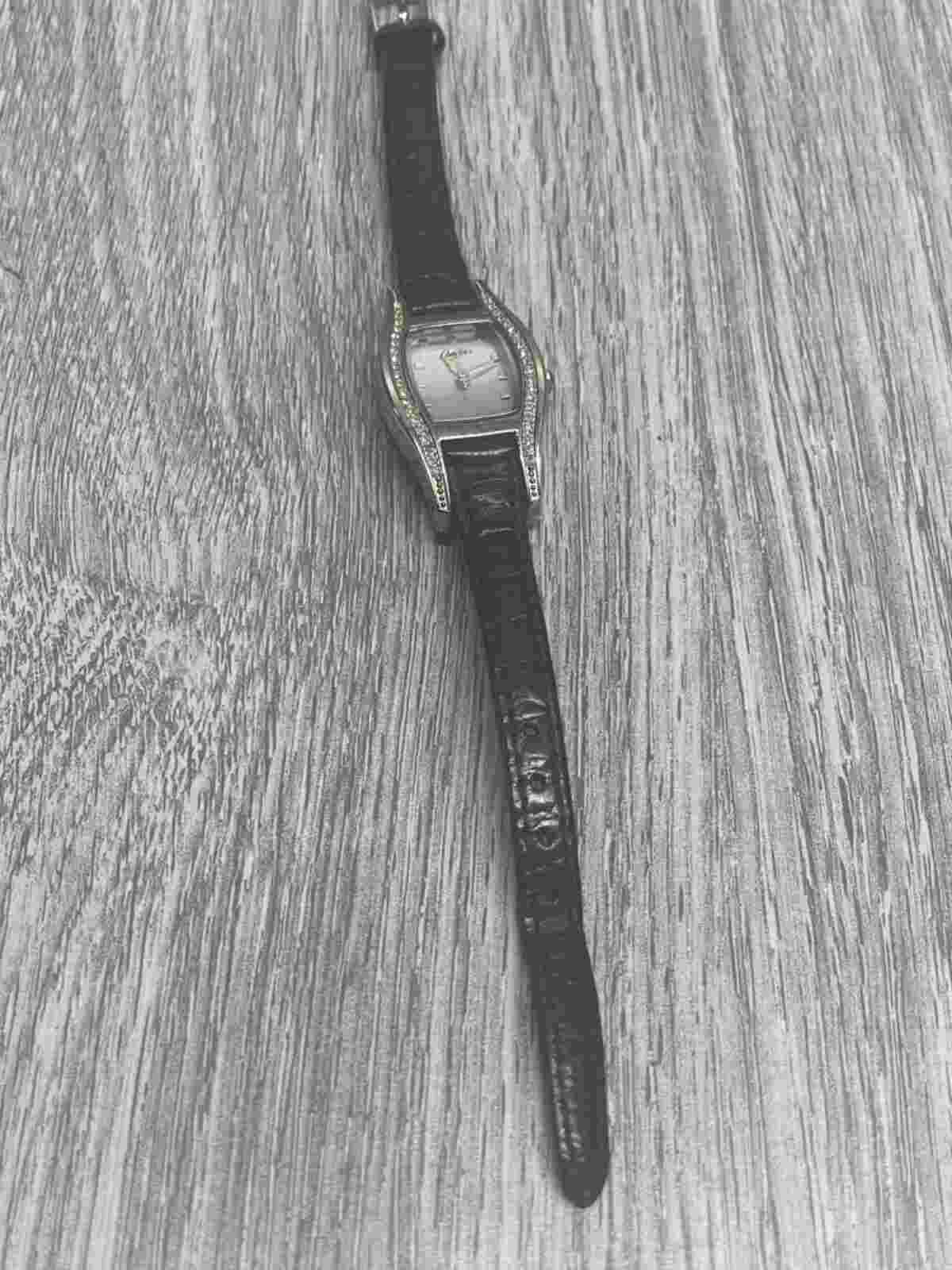 Candie's Watch Wristwatch Leather Band works running vintage