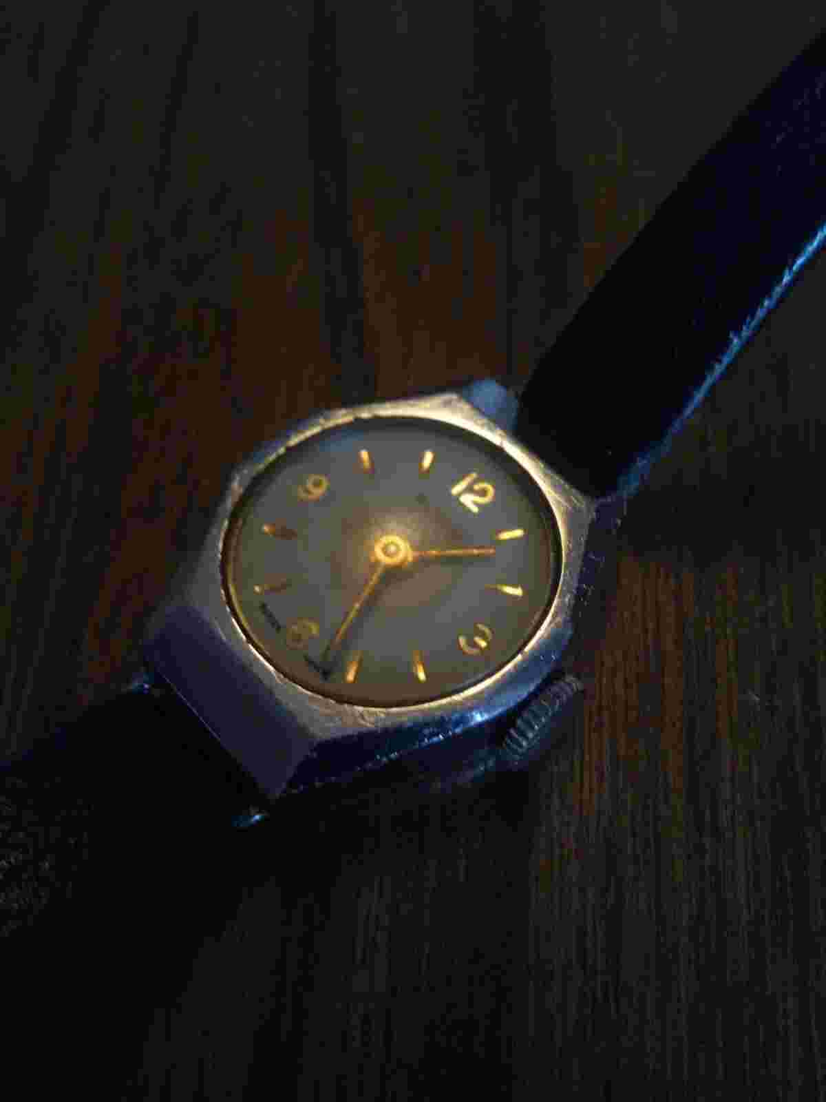 Tiny Vintage Rytime Ladies Watch On Hirsch Leather Strap For Repair