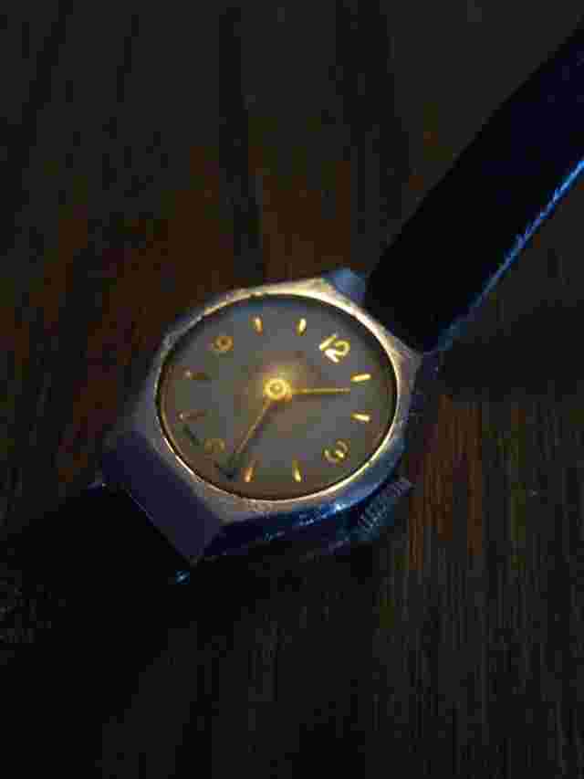 Tiny Vintage Rytime Ladies Watch On Hirsch Leather Strap For Repair