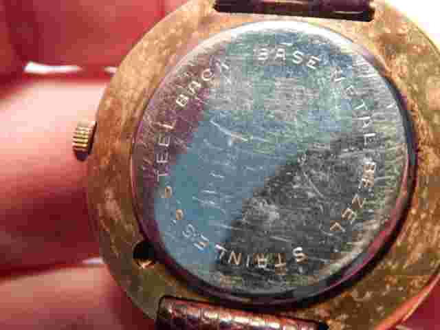 VTG 80S KENNETH JAY LANE WRISTWATCH RUNS STOPS  PARTS OR FIXER UPPER SUPER BAND