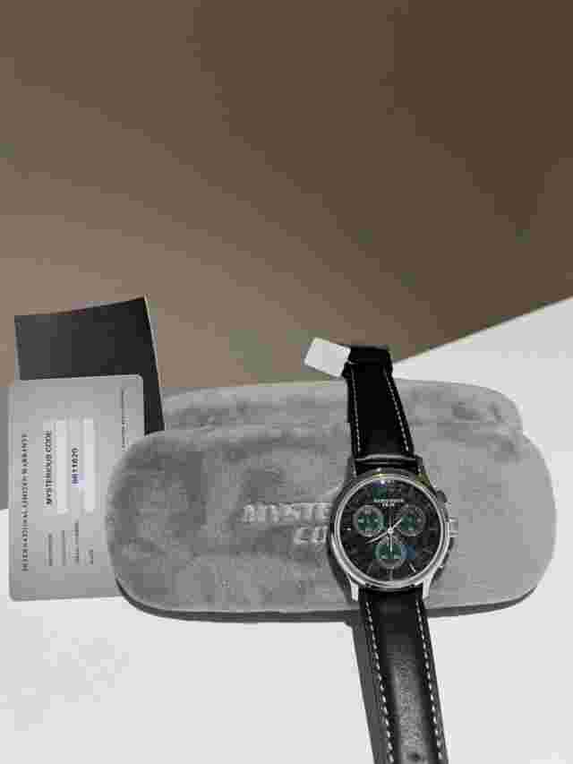 Mysterious code watch