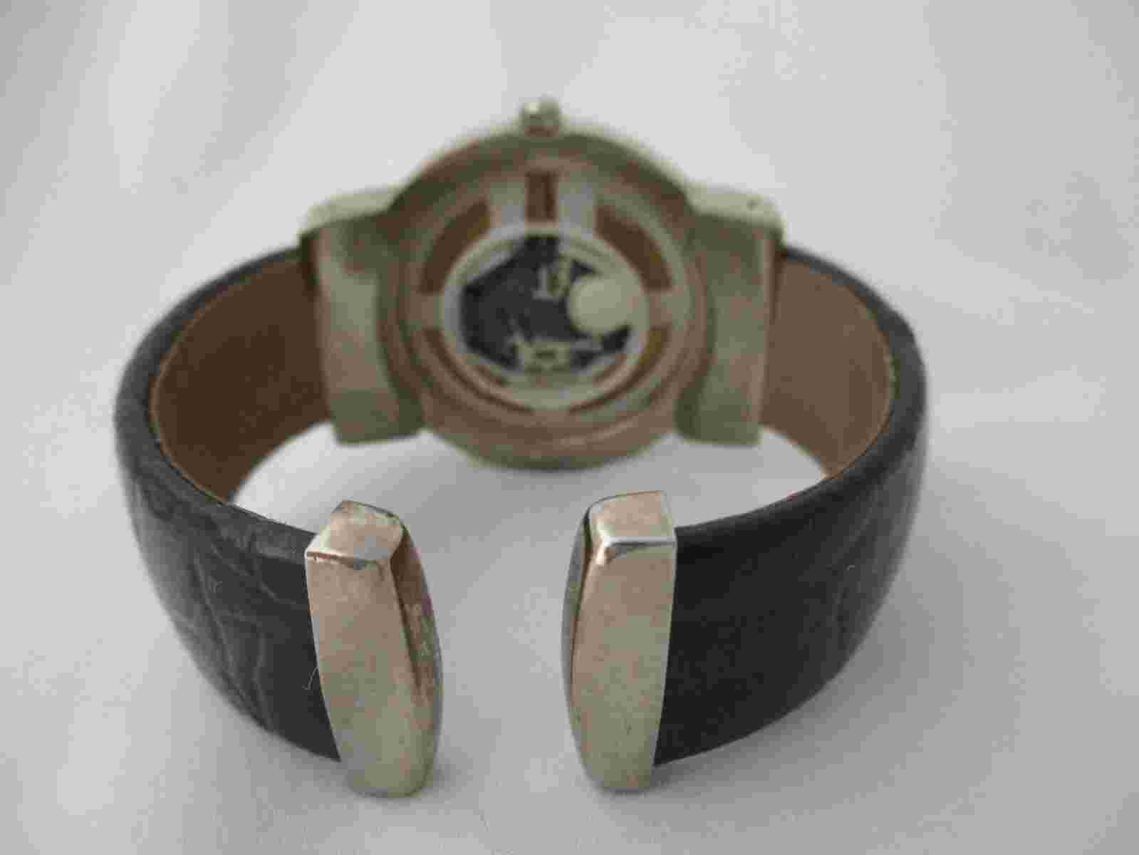 Vernier Women's Black Cuff Band Analog Watch