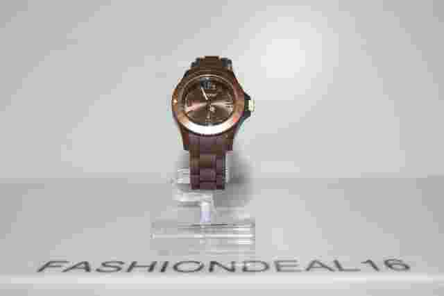 New Oozoo Authentic Brown Silicione Silver 39mm Small Watch