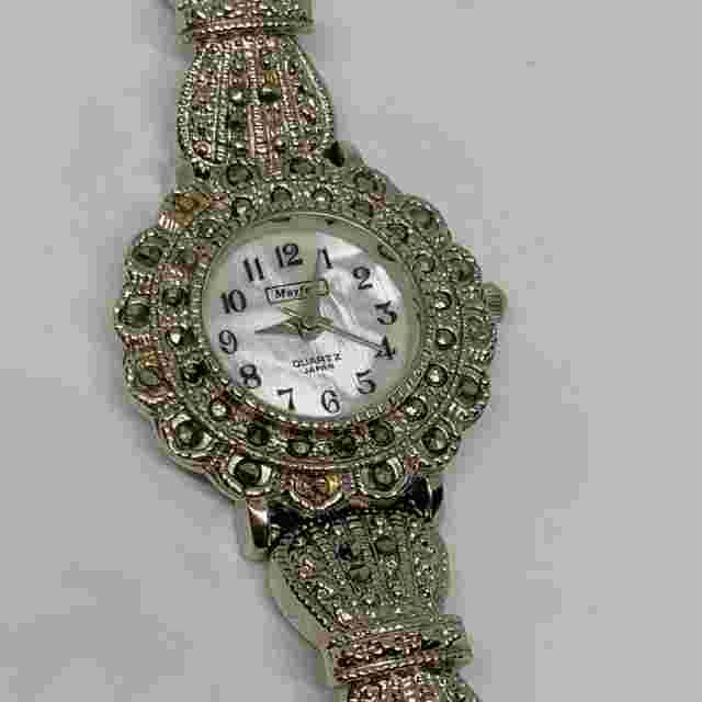Mayfair vintage Women’s Marcasite Quartz Watch silver tone 26mm size 8” running