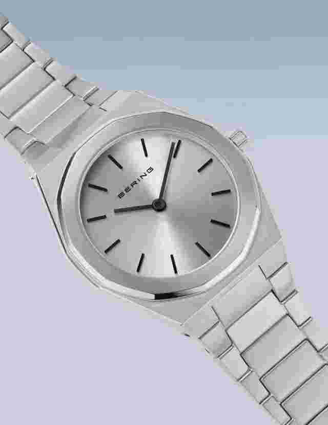 Bering 19632-700 Ladies Watch Classic 32mm 3ATM