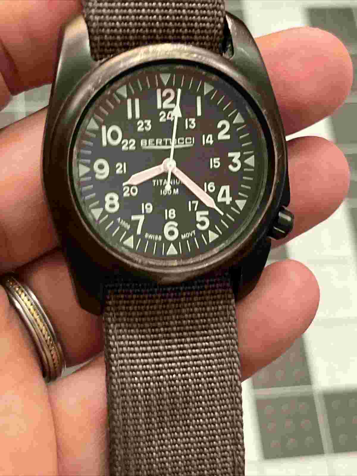 Bertucci A-2T Vintage Titanium Black men's Watch gun metal military new battery