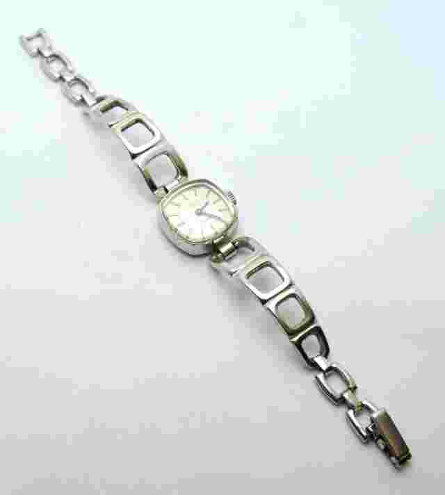 VINTAGE CLYDA INCABLOC LADIES STAINLESS STEEL MECHANICAL WATCH BRACELET