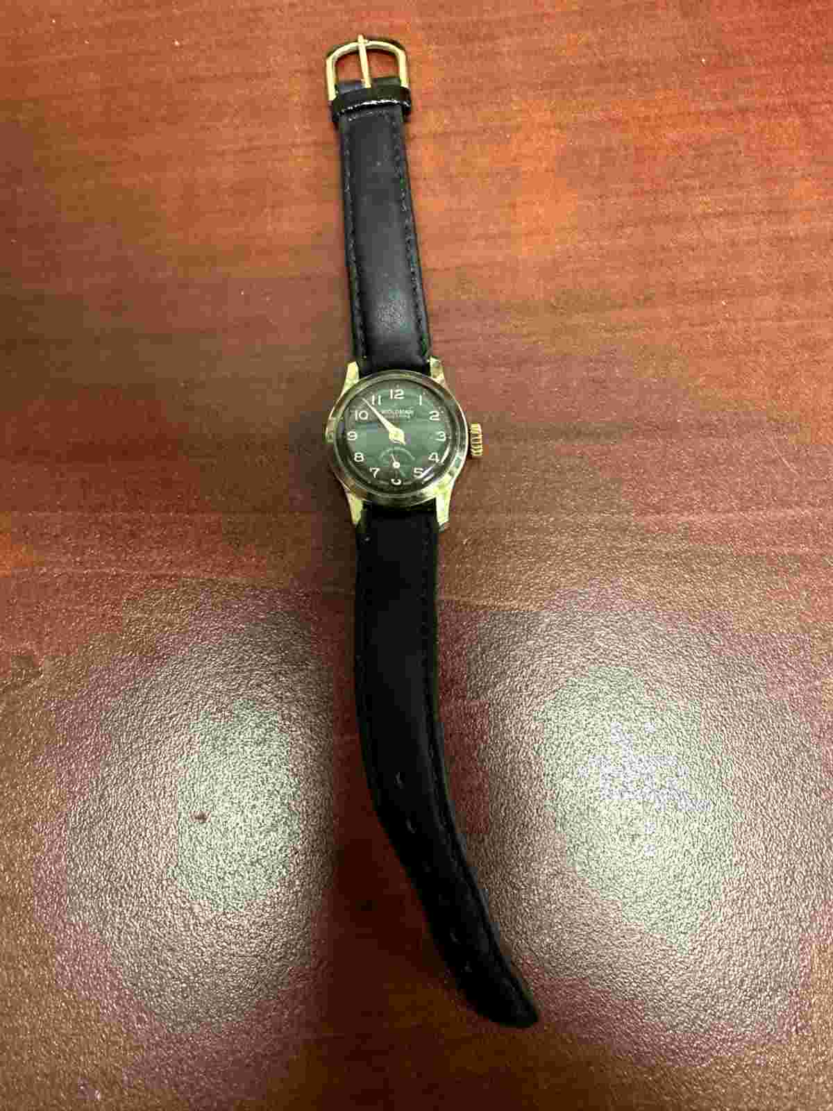 Vintage Women's Woldman Electra Swiss Made Black/Gold Tone Wind Up Watch Running