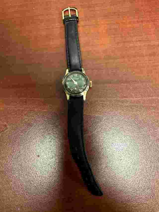 Vintage Women's Woldman Electra Swiss Made Black/Gold Tone Wind Up Watch Running