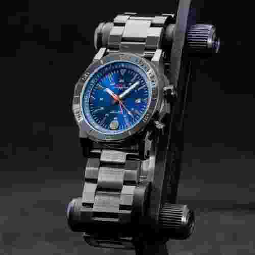 MTM H61-SBK-BLUE-MBSS Black-Blue Quartz w/BOX international warranty unused Auth