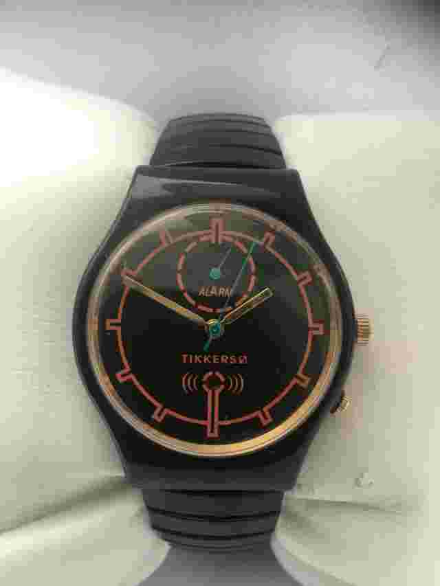 Tikkers Unisex Alarm Analogue Quartz 50 Meters Water Resistant Expander Watch