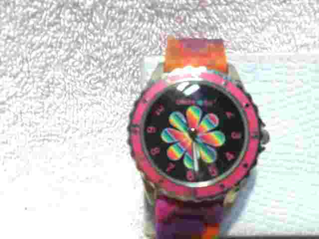 Flower Power Limited Too Quartz  Watch Rainbow Band New Battery Works Great