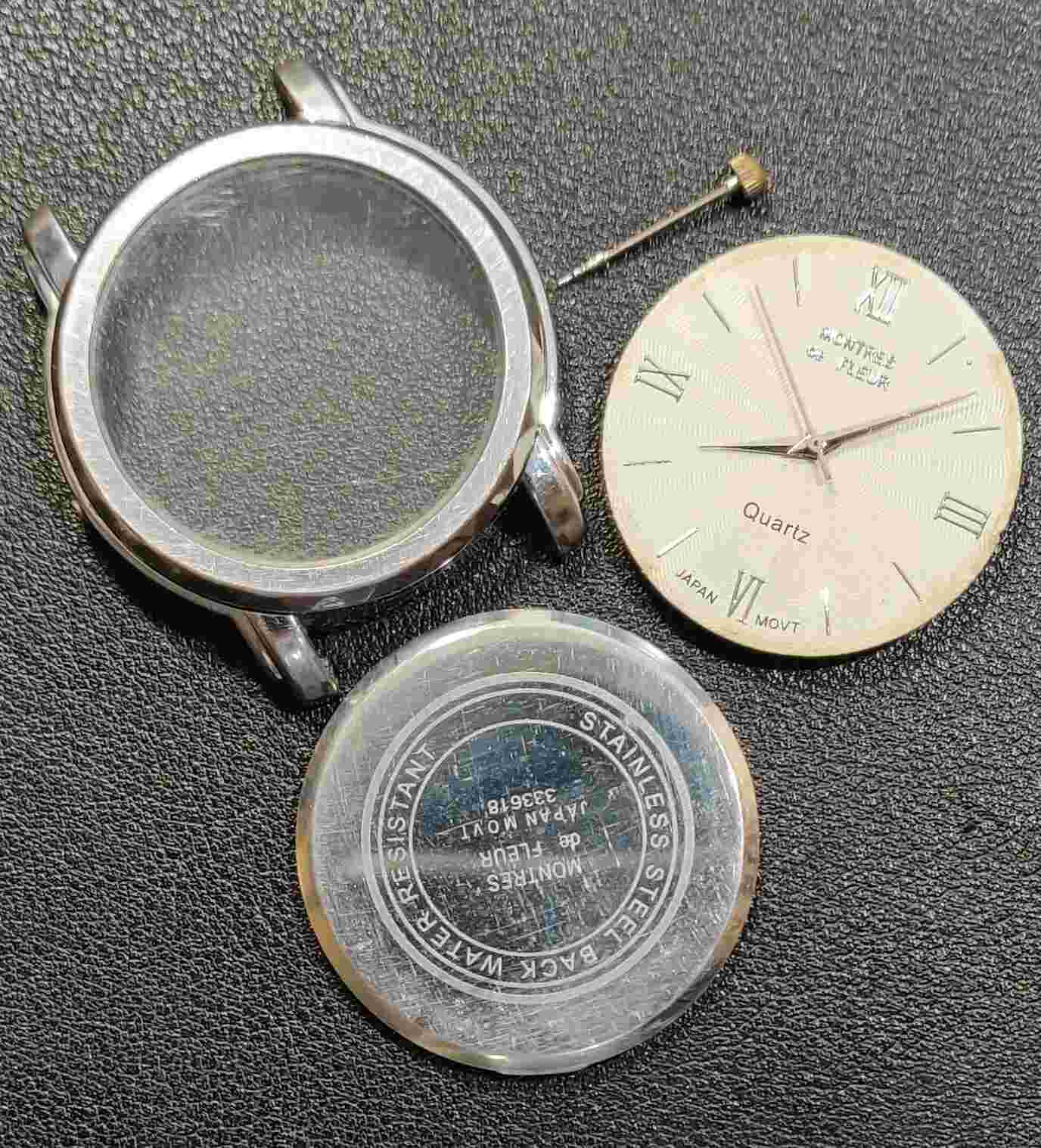 Montres De Fleur Japan Quartz Watch 333618 40mm NO BAND New Battery
