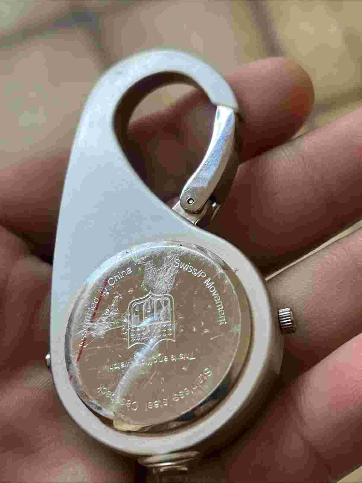 NFL Steelers Unisex Silver Toned 3" Keychain Clip On Watch Analog Needs Battery