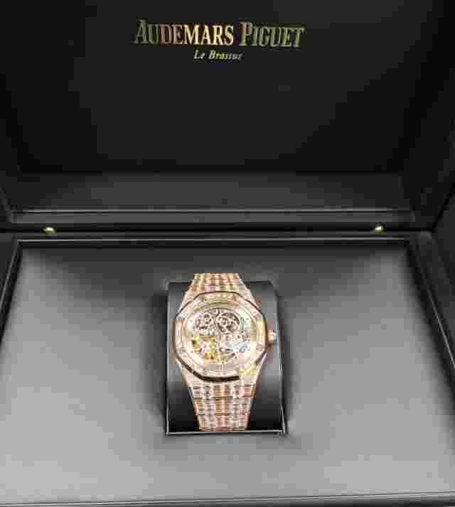 Audemars Piguet Royal Oak Skeleton 15417OR.ZZ.1267OR.01.A Openworked CHANDELIER