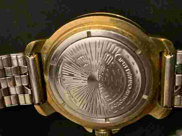 Vintage Vostok SUBMARINE Komandirskie Watch and Upgraded Band