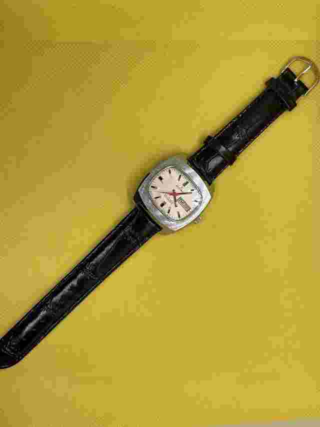 Vintage Swiss mechanical automatic  wristwatch for men Sigma 25 jewels, working