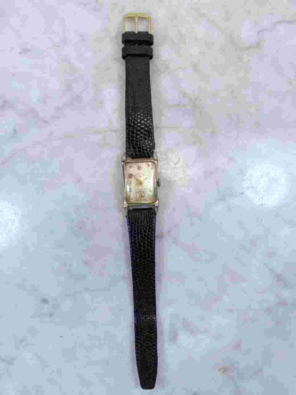 Vintage LORD ELGIN Watch. 14K Gold Filled Case 626 Cal. 21 Jewels 1951