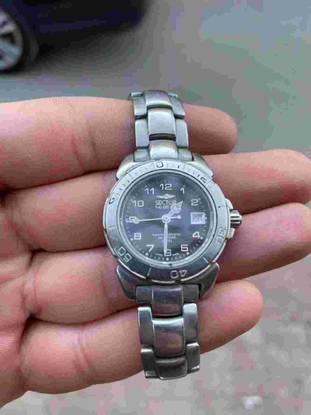 SECTOR ADV 450 SWISS MADE DIVERS LADIES WATCH RONDA 6 JEWELS MOVEMENT FOR PARTS