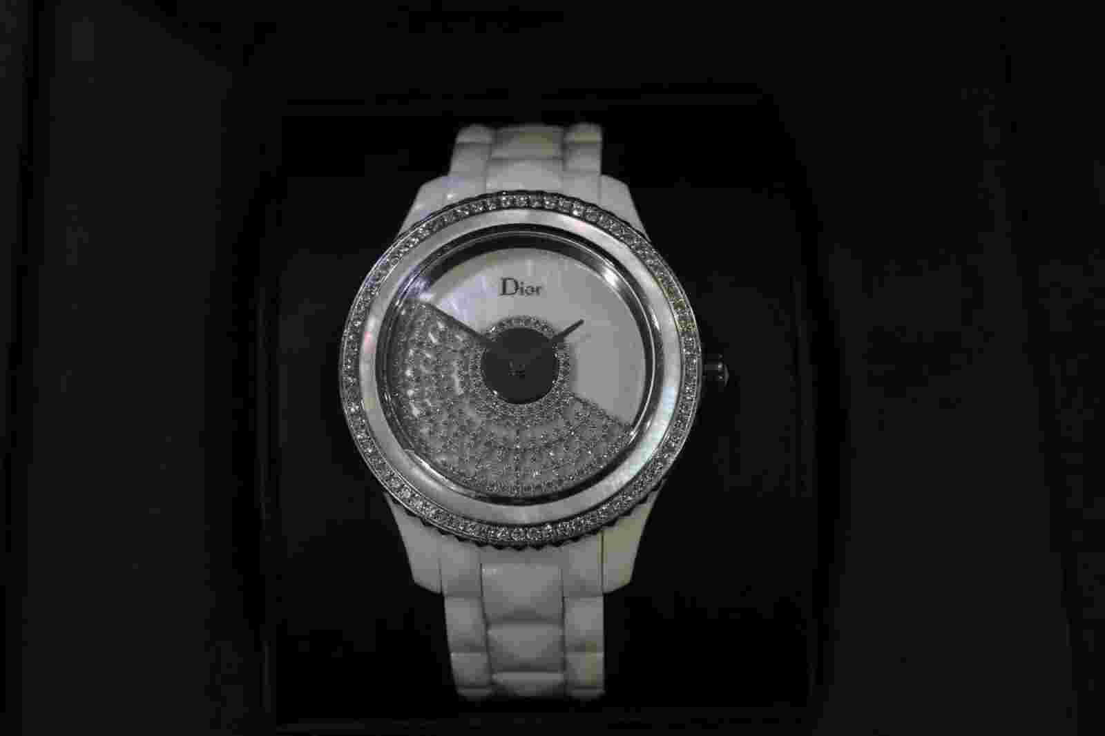 Christian Dior VIII Grand Bal White Pearl&Diamond Luxury Lady Watch CD124BE4C001