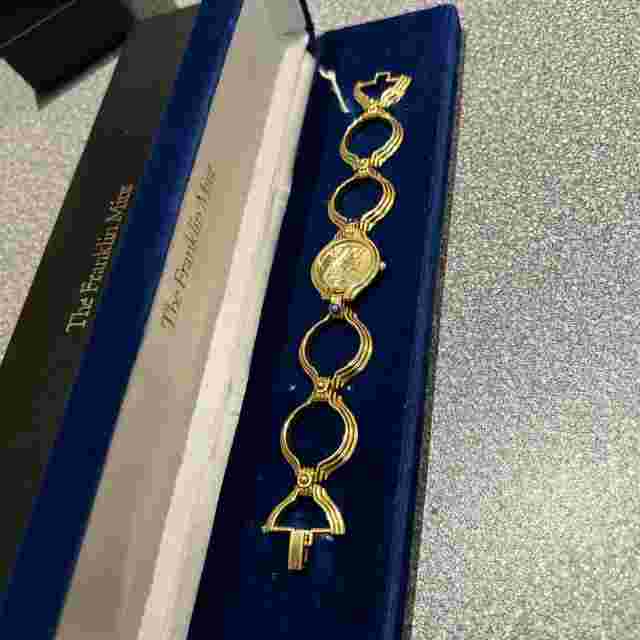 Ultra Rare The Franklin Mint 1988 Cleopatra Swiss Made Gold Plated Ladies Watch