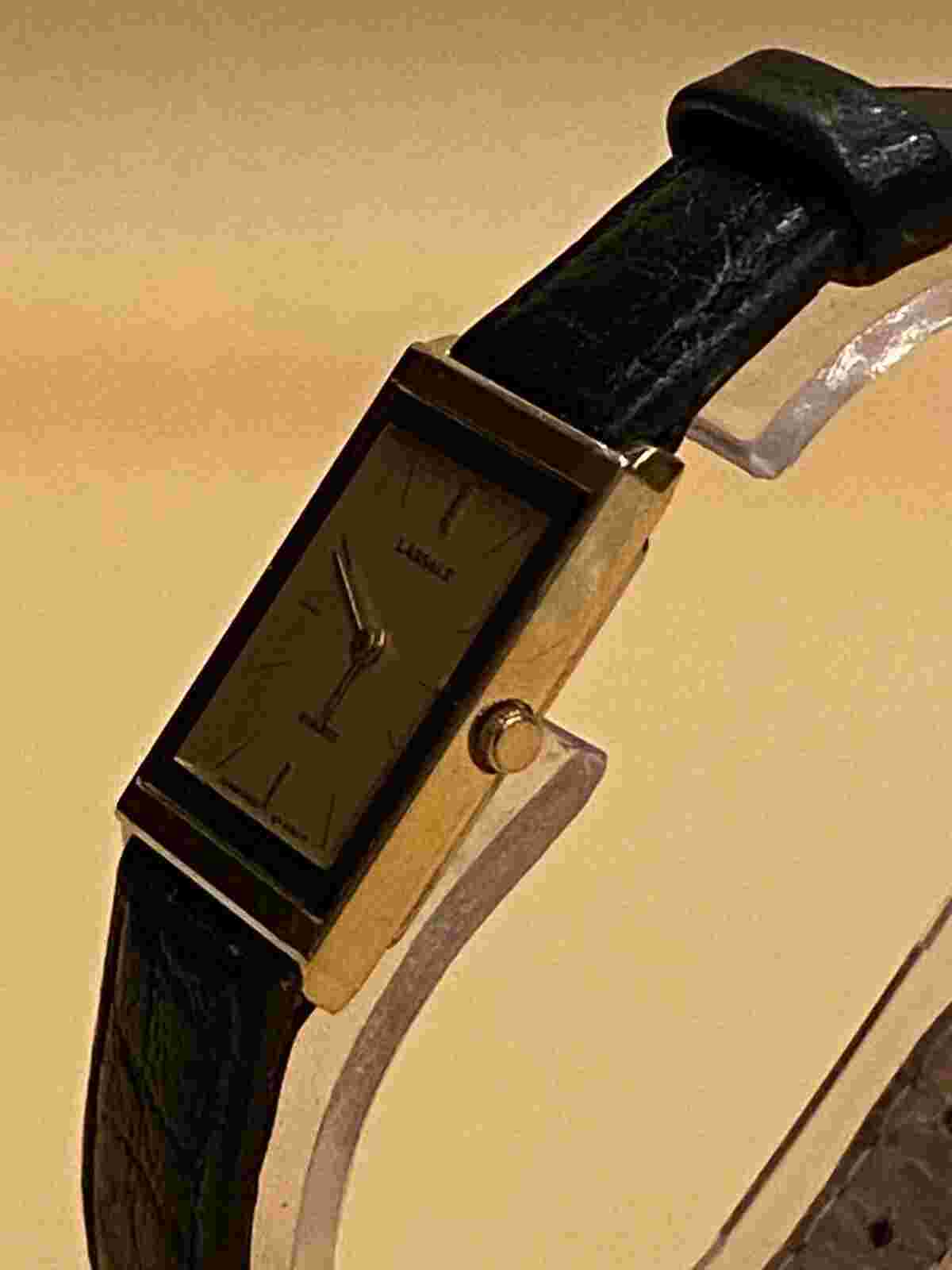 Lassale Vintage Tank9420-7389 Gold Tone Watch Quartz Japan Needs Battery