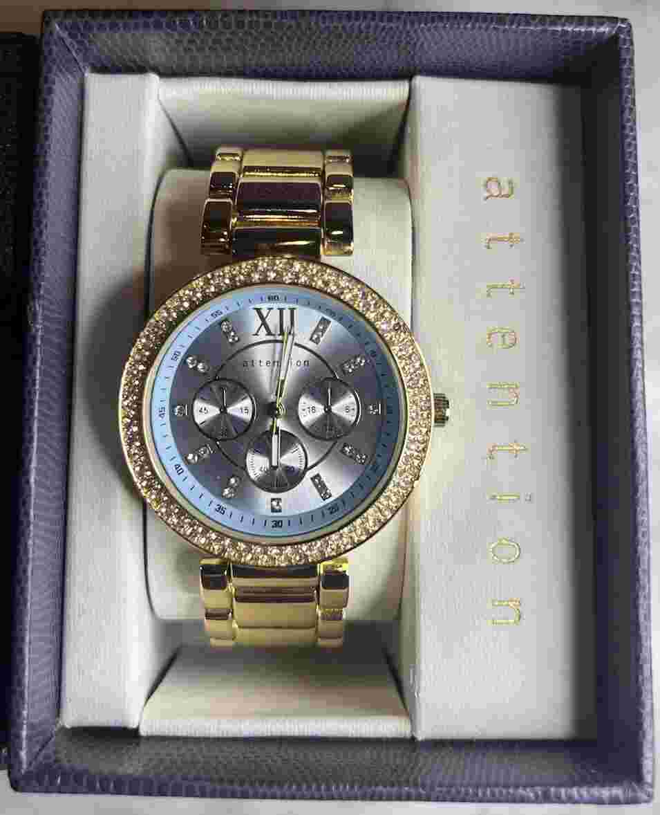 Attention Gold Tone Ladies Round Crystal Decorated Dial Never Removed From Box