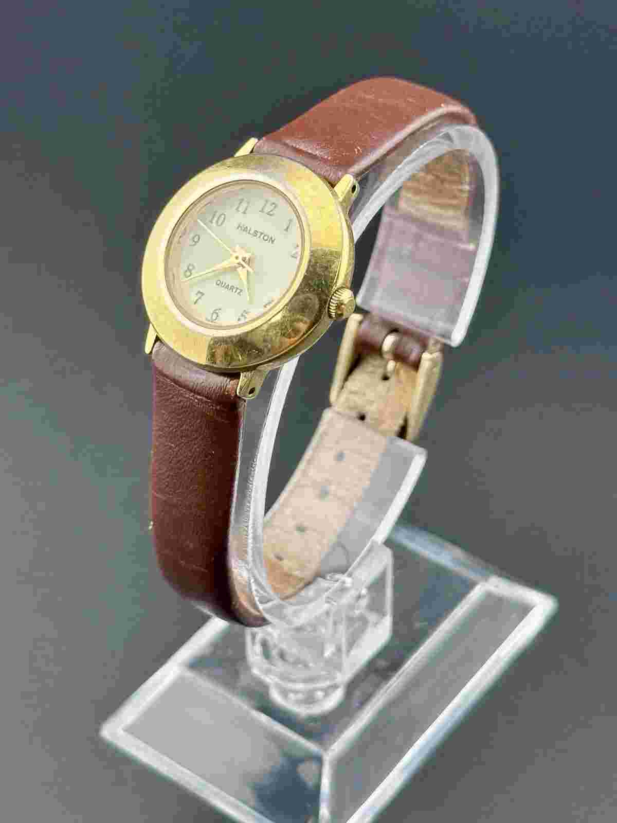 Working Vintage Halston 294-902.105 Gold Tone Bezel Brown Band Women’s Watch U2