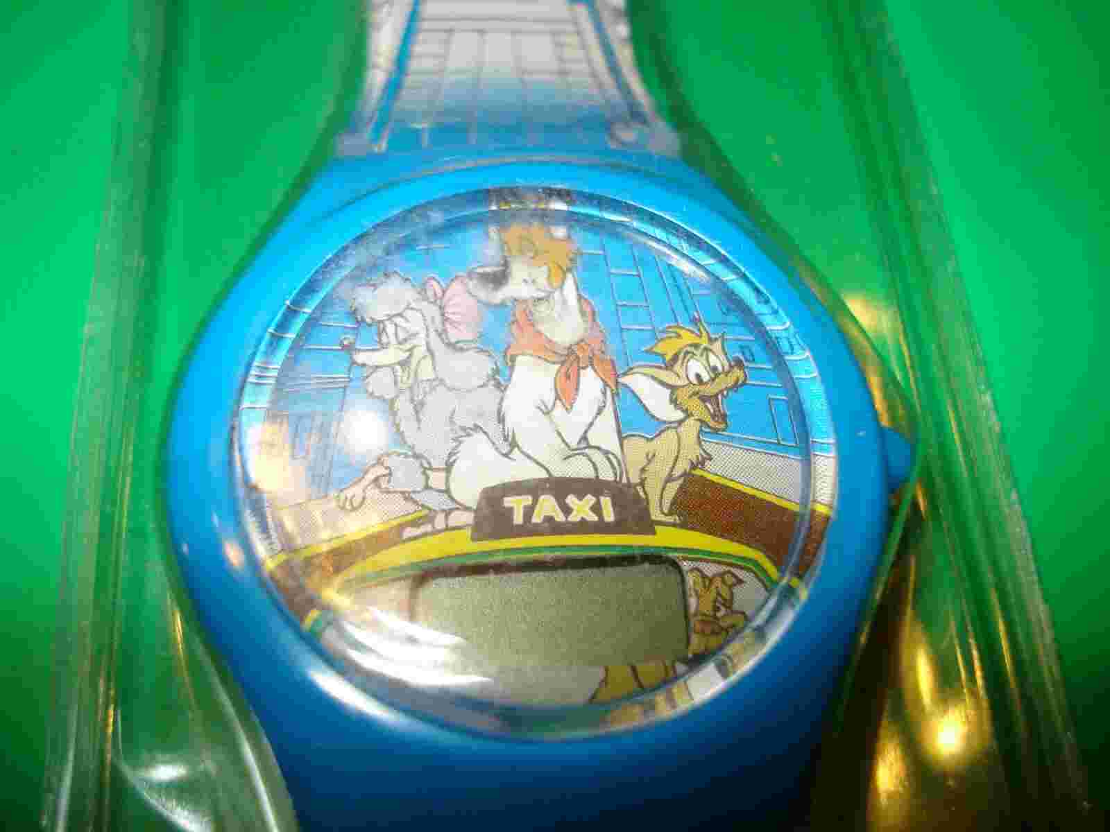 NEW RARE VINTAGE FANTASMA OLIVER & COMPANY TAXI LCD DISNEY WATCH