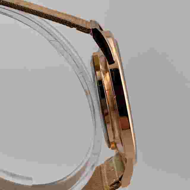 WoMaGe Watch Womens 38mm Case Quartz Analog Three Hands