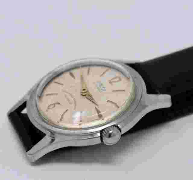 Vintage 1960s Mens ENZO 17j Manual Wind Wristwatch Stainless Steel Case 32.2mm