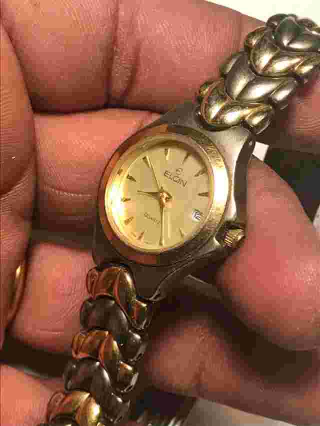 Nice Ladies Dual Tone Elgin EM885 Analog Watch With Date Feature