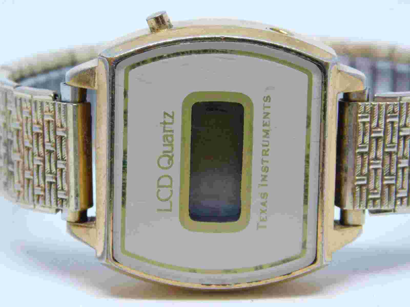 Vintage Texas Instruments Gold Tone Quartz Digital Women's Watch Sales As Is