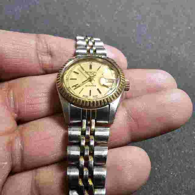 Orion Swiss Made Ladies Quartz Watch Silver And Gold Tone Date Just Working