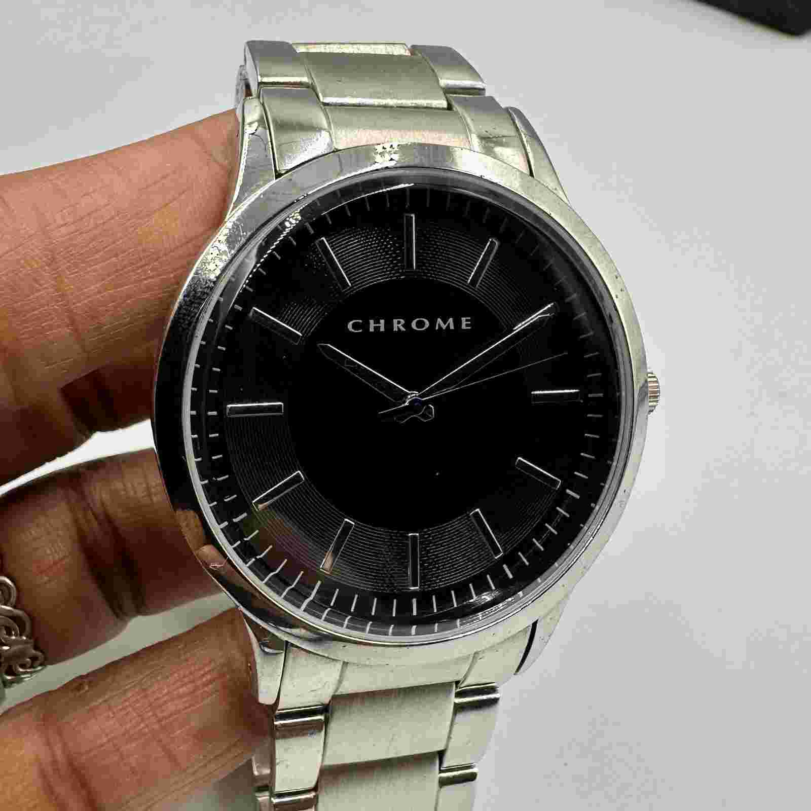 Chrome Watch Men Silver Tone Black Dial 42MM Round CHO001M New Battery 8"