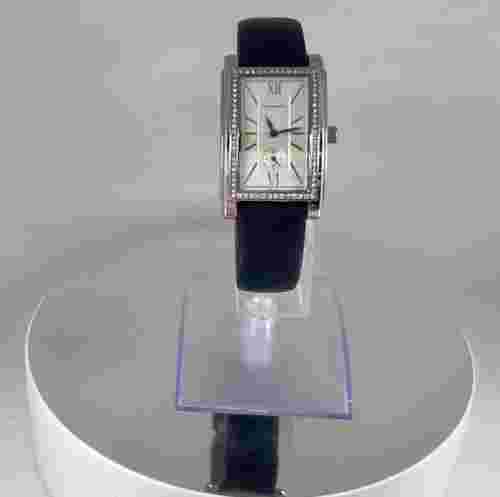 Tiffany Co. Z0035.13.10B21A40A Grand Diamond Bezel Small Seconds Quartz Wome