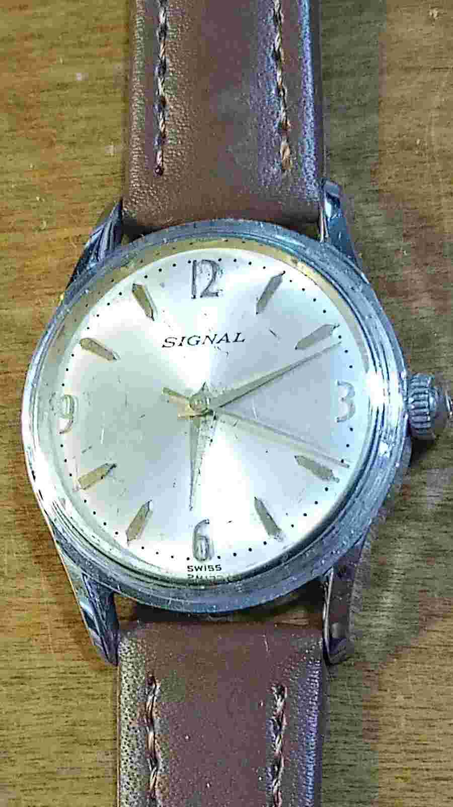 Vgt 50-60's Signal 17J Men's watch, runs just serviced New Leather H
