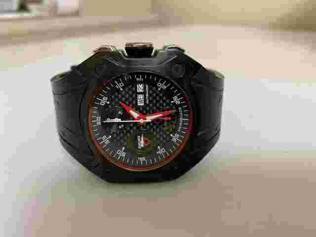 Ducati Swiss made CW0017 Men's VJ 7750 Automatic Chronograph 25 JEWELS  watch