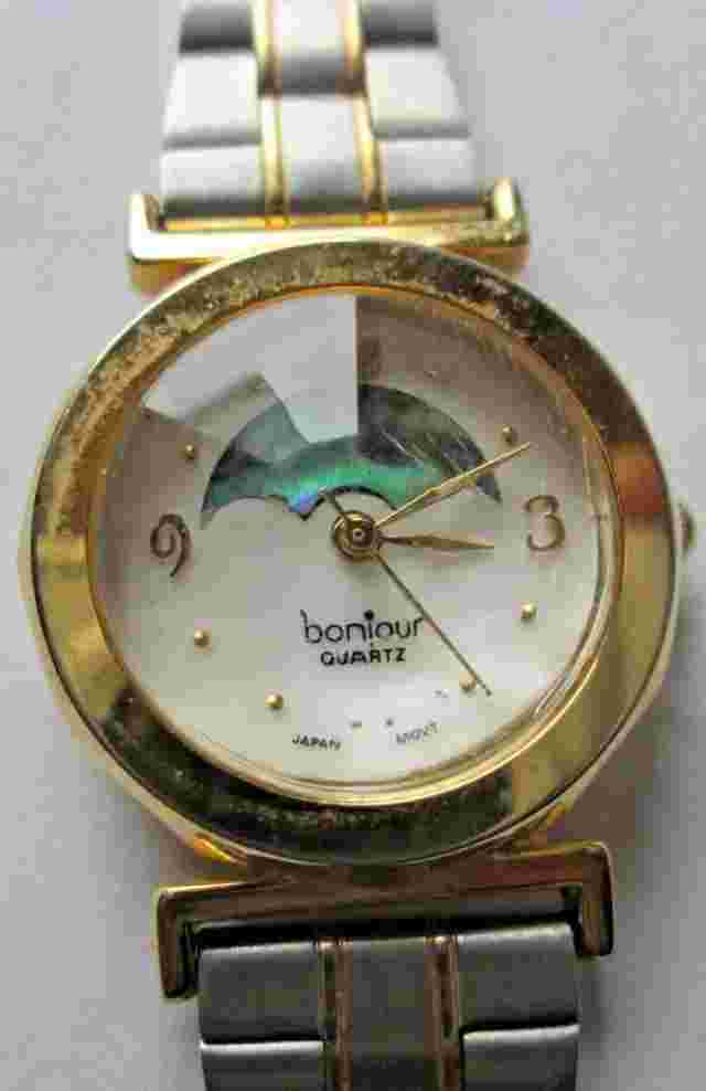 VINTAGE BONJOUR AWCLFCL, WORKING LADIES ANALOG QUARTZ 25MM, 10MM 2PC BAND, USED
