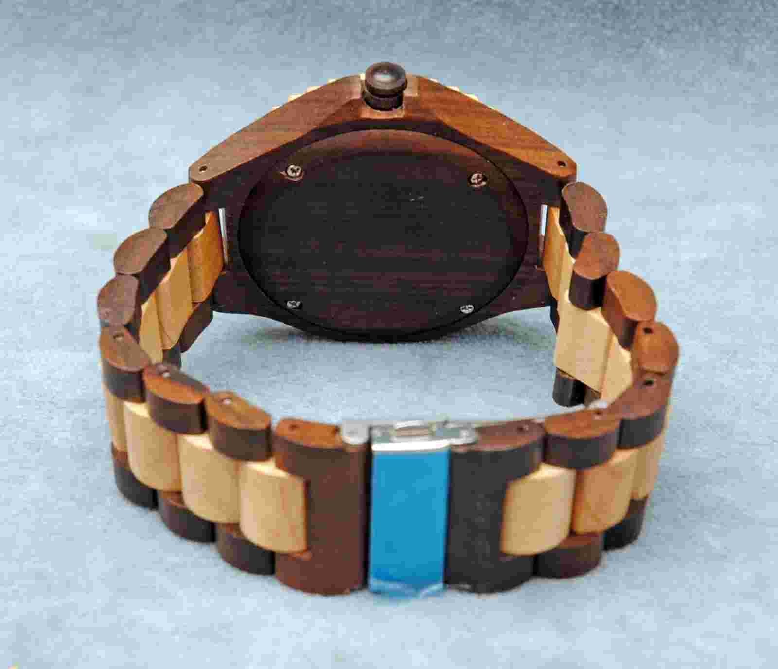BEWELL "POSEIDON" WOODEN MENS WRISTWATCH WITH NEW BATTERY, RETIRED DESIGN