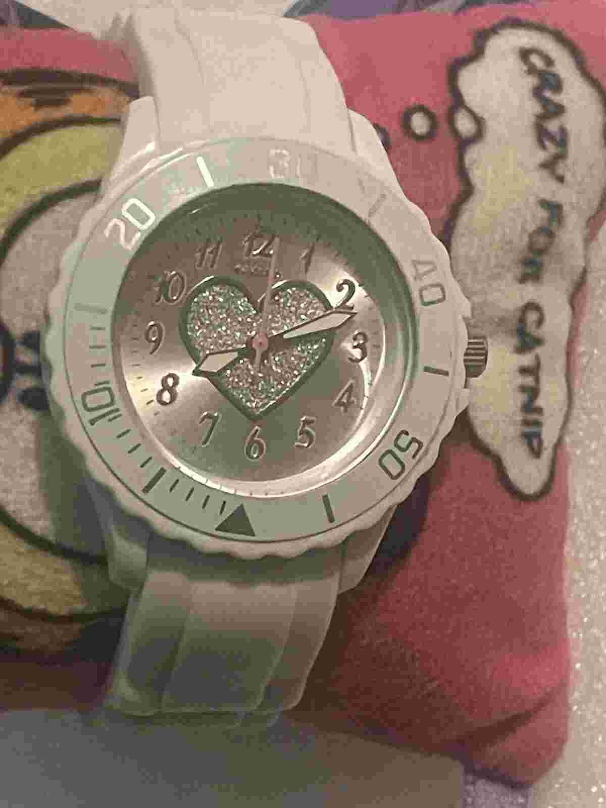 Tikkers Women White Watch  Silicone Time Piece