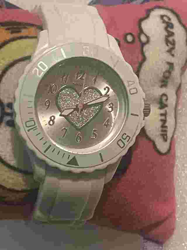 Tikkers Women White Watch  Silicone Time Piece
