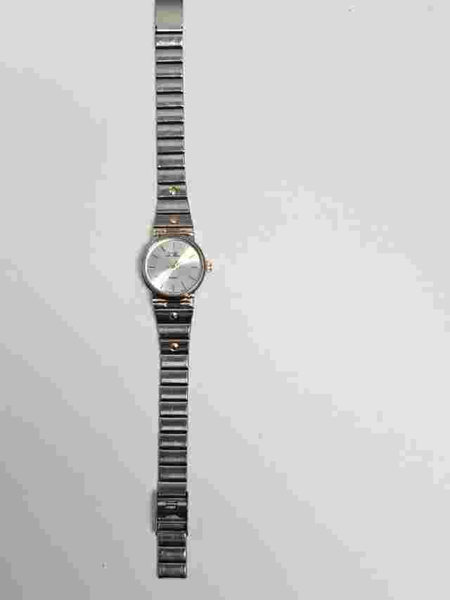 Vintage Le Baron Women's wristwatch