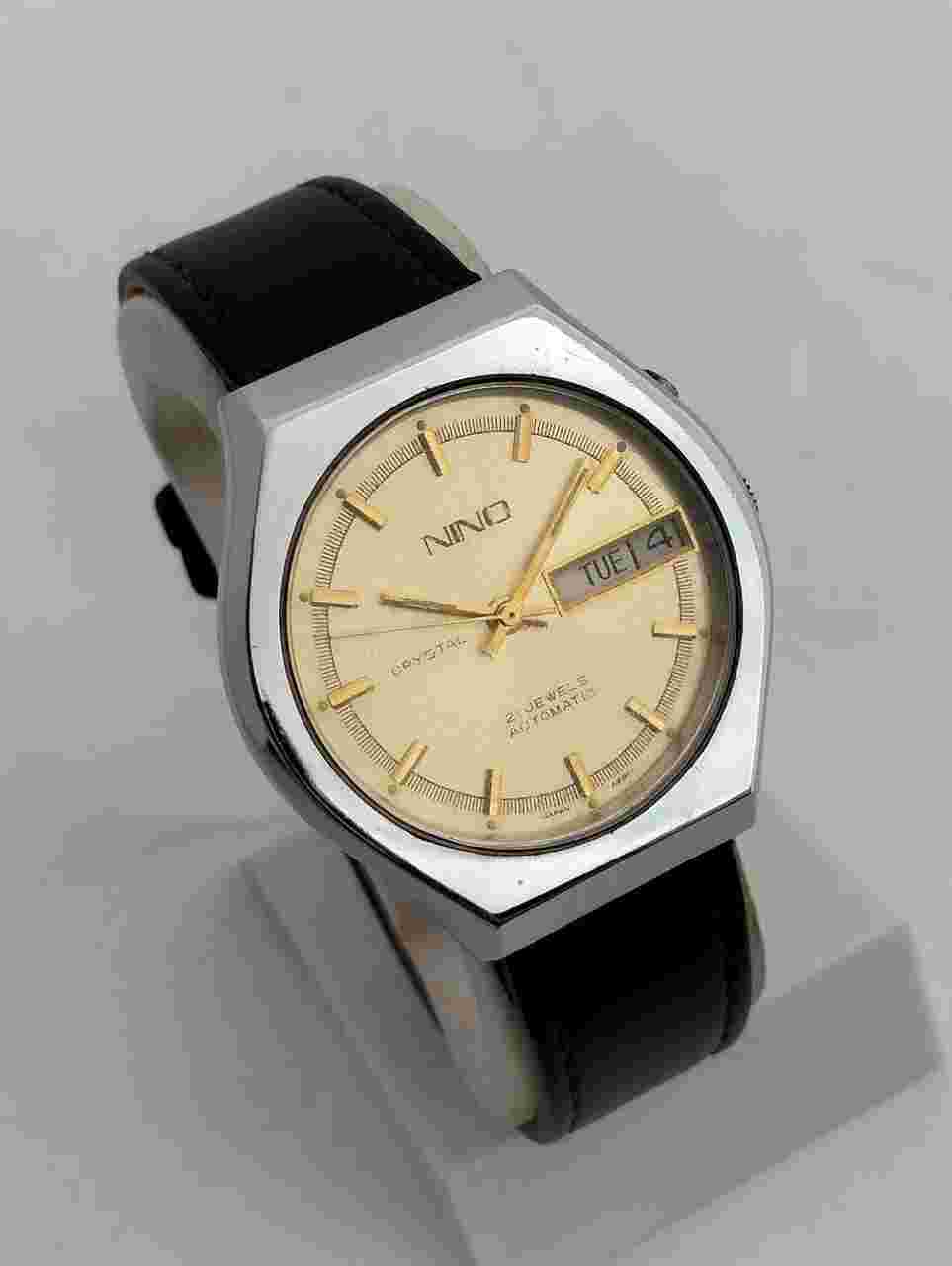 NINO CRYSTAL 27 jewels Automatic Day-Date Vintage watch Rare 1970's Movement