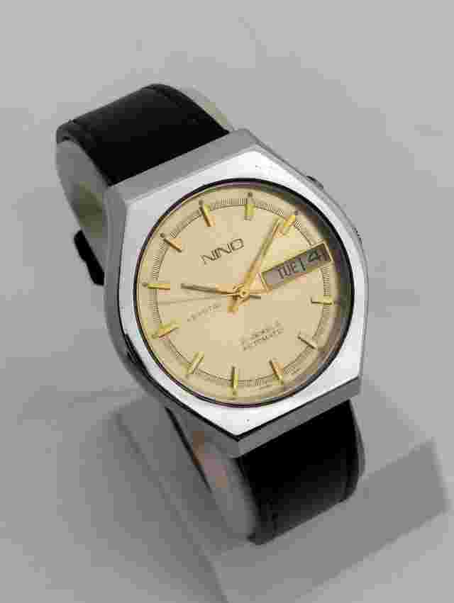 NINO CRYSTAL 27 jewels Automatic Day-Date Vintage watch Rare 1970's Movement