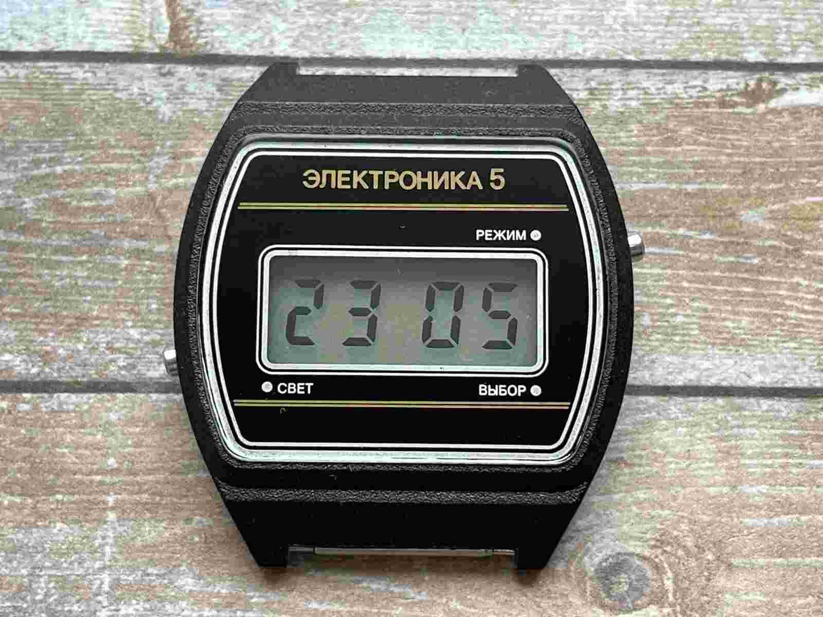 Elektronika 5 (29391) Digital Wrist Watch Original Vintage 1980s Made in USSR
